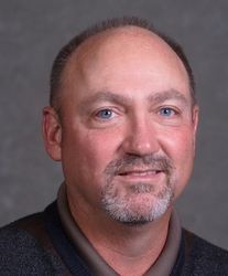 Headshot of Steven Cooper